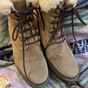 LL Bean shearling Lined Suede Booties